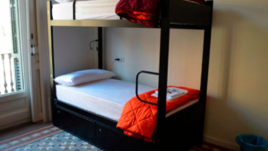 metal-bunk-beds-for-hostels